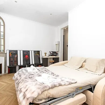 Le Castillon Apartmán Beausoleil